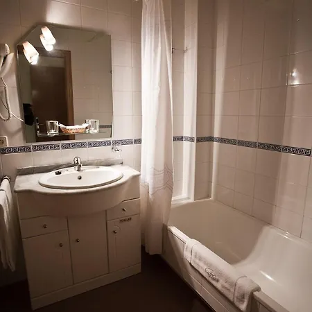 Hotel Bello *