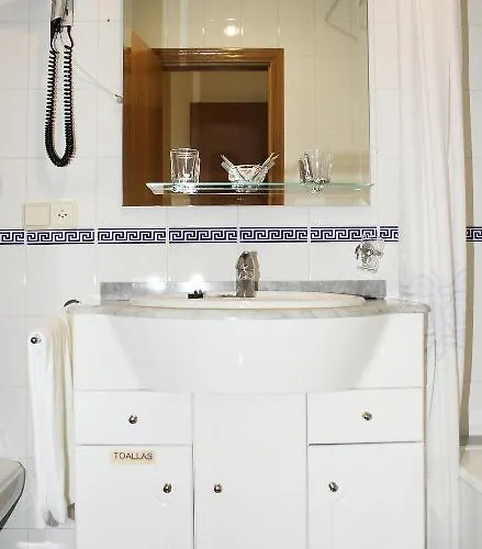 Hotel Bello Otel O Pino